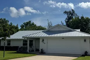 320 W Forest Trail, Vero Beach, FL 32962 - Photo 1