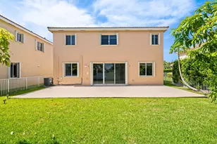 19389 SW 64th St, Pembroke Pines, FL 33332 - Photo 32