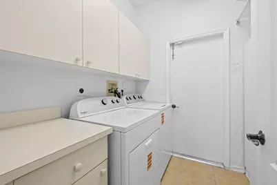 19389 SW 64th Street, Pembroke Pines, FL 33332 - Photo 14