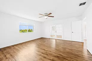 19389 SW 64th St, Pembroke Pines, FL 33332 - Photo 20