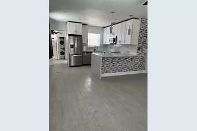 135 SE 5th Avenue, Boynton Beach, FL 33435 - Photo 2