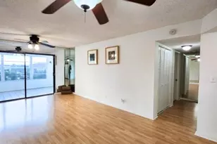 9355 SW 8th St, Boca Raton, FL 33428 - Photo 14