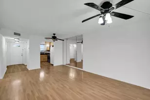 9355 SW 8th St, Boca Raton, FL 33428 - Photo 10
