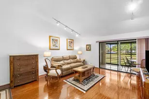 10137 Mangrove Dr, Boynton Beach, FL 33437 - Photo 6