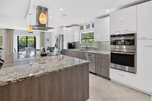 6928 Villas Dr W, Boca Raton, FL 33433 - Photo 16