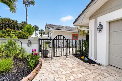 6928 Villas Drive W, Boca Raton, FL 33433 - Photo 4