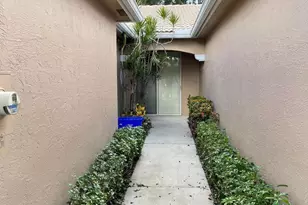2551 Man of War, West Palm Beach, FL 33411 - Photo 2