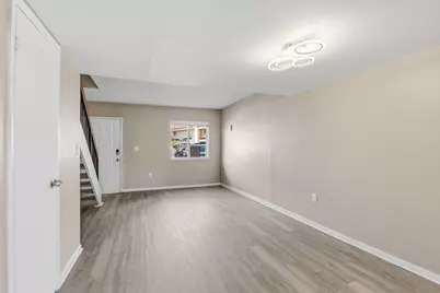 541 NW 82nd #377, Miami, FL 33126 - Photo 8