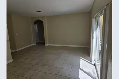 1575 NE 33 Avenue #101, Homestead, FL 33033 - Photo 6