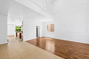 19389 SW 64th St, Fort Lauderdale, FL 33332 - Photo 6