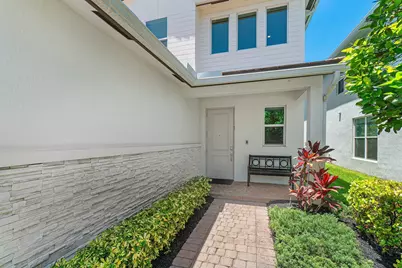 1091 Verde Court, Deerfield Beach, FL 33064 - Photo 2