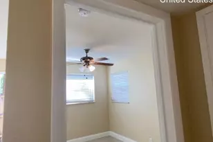 204 NE 10th Ave, Fort Lauderdale, FL 33301 - Photo 10