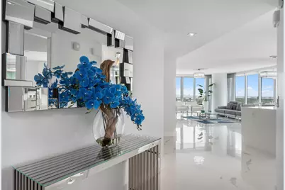 300 Sunny Isles Boulevard #4-2408, Sunny Isles Beach, FL 33160 - Photo 2