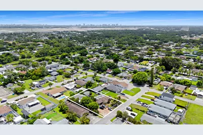 4373 Venus Avenue, West Palm Beach, FL 33406 - Photo 18
