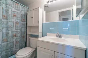 2050 NE 39th St, Lighthouse Point, FL 33064 - Photo 8