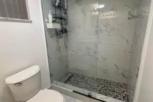 404 NW 68th Ave, Plantation, FL 33317 - Photo 20