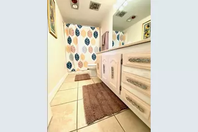 301 Croton Avenue #407, Lantana, FL 33462 - Photo 8