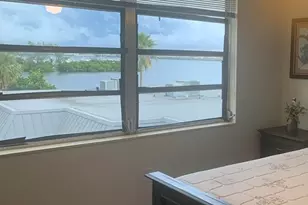 301 Croton Ave, Lantana, FL 33462 - Photo 6