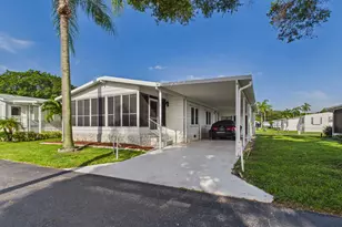33009 Azua Bay, Boynton Beach, FL 33436 - Photo 2
