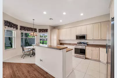 7718 Ocean Sunset Drive, Lake Worth, FL 33467 - Photo 10