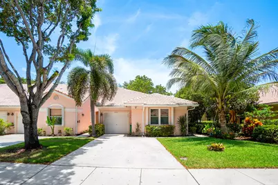 2473 S Coral Trace Circle, Delray Beach, FL 33445 - Photo 2