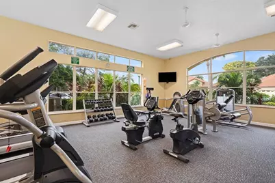 1019 Via Jardin, Riviera Beach, FL 33418 - Photo 30