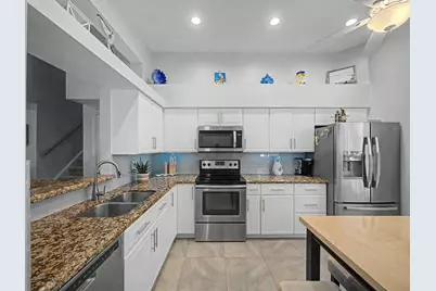 1019 Via Jardin, Riviera Beach, FL 33418 - Photo 12