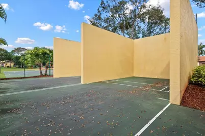 1019 Via Jardin, Riviera Beach, FL 33418 - Photo 26