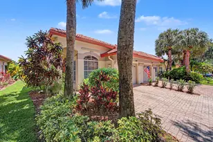 1019 Via Jardin, Riviera Beach, FL 33418 - Photo 16
