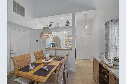 1019 Via Jardin, Riviera Beach, FL 33418 - Photo 6