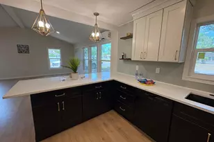6948 Dartmouth Ave N, Saint Petersburg, FL 33710 - Photo 16