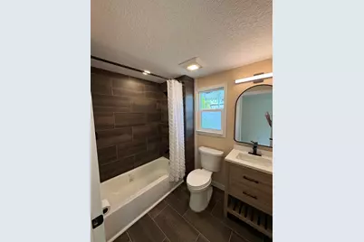 6948 Dartmouth Avenue N, Saint Petersburg, FL 33710 - Photo 32
