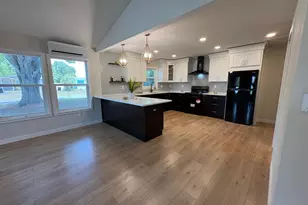 6948 Dartmouth Ave N, Saint Petersburg, FL 33710 - Photo 8