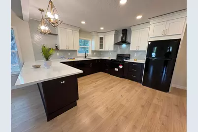 6948 Dartmouth Avenue N, Saint Petersburg, FL 33710 - Photo 14