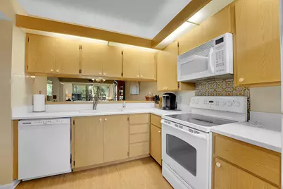 2001 Marina Isle Way #203, Jupiter, FL 33477 - Photo 6
