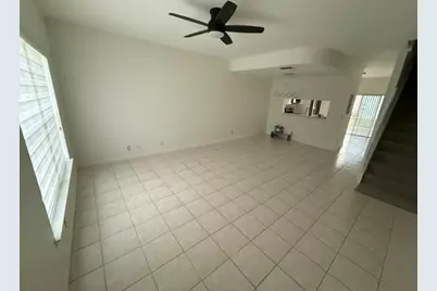 5602 NW 99th Way #5602, Coral Springs, FL 33076 - Photo 2