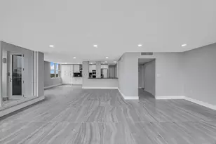2751 S Ocean Dr, Hollywood, FL 33019 - Photo 12