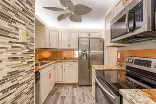 202 Sparrow Dr, Royal Palm Beach, FL 33411 - Photo 10