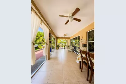1206 NE 5th Avenue, Cape Coral, FL 33909 - Photo 2