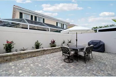 73 Laurel Oaks Circle, Jupiter, FL 33469 - Photo 18