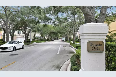 73 Laurel Oaks Circle, Jupiter, FL 33469 - Photo 22