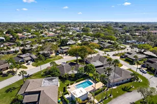 7811 Beechfern Cir, Tamarac, FL 33321 - Photo 44