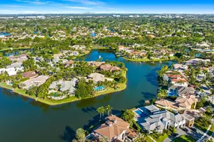 10800 Blue Palm St, Plantation, FL 33324 - Photo 54