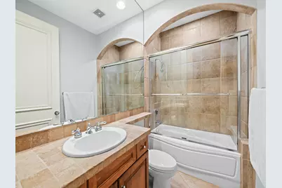 10800 Blue Palm Street, Plantation, FL 33324 - Photo 14