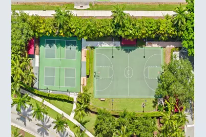 10800 Blue Palm Street, Plantation, FL 33324 - Photo 30