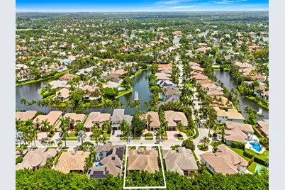 10800 Blue Palm Street, Plantation, FL 33324 - Photo 32