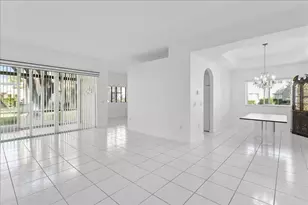7937 Exeter Cir E, Tamarac, FL 33321 - Photo 2