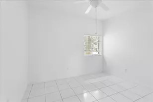 7937 Exeter Cir E, Tamarac, FL 33321 - Photo 16