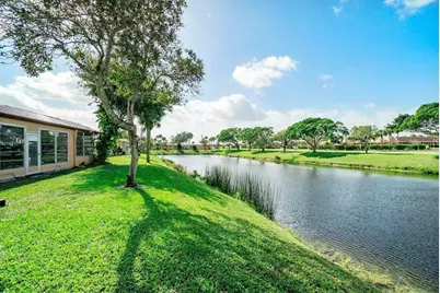 232 Lake Meryl Drive, West Palm Beach, FL 33411 - Photo 30