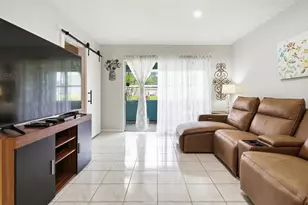 232 Lake Meryl Dr, West Palm Beach, FL 33411 - Photo 14